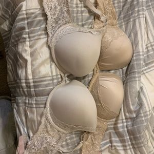Victoria’s Secret bras